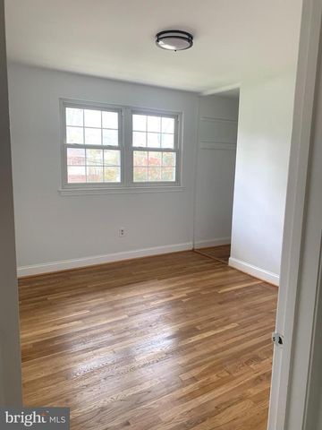 5617 EASTBOURNE DR, Springfield, VA 22151