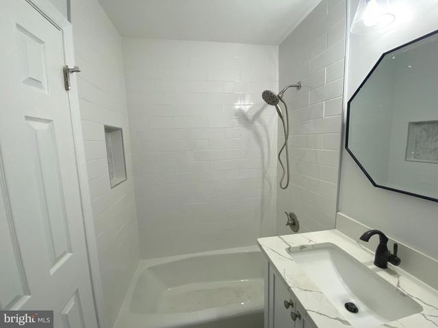 5617 EASTBOURNE DR, Springfield, VA 22151