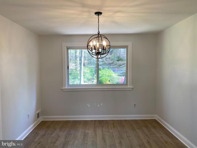 5617 EASTBOURNE DR, Springfield, VA 22151