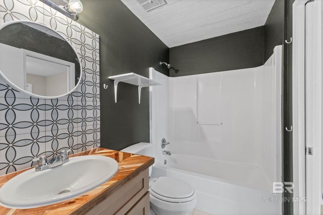 128 W Satsuma Avenue 128, Foley, AL 36535