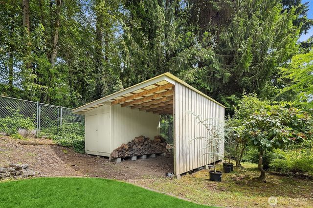 13034 105th Place NE, Kirkland, WA 98034