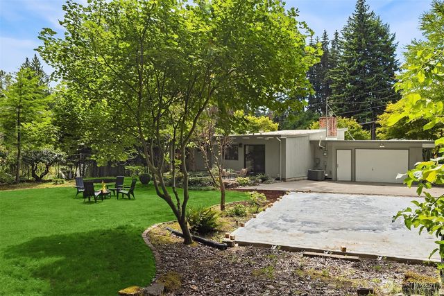 13034 105th Place NE, Kirkland, WA 98034