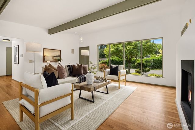 13034 105th Place NE, Kirkland, WA 98034