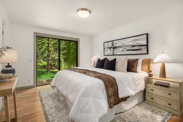 13034 105th Place NE, Kirkland, WA 98034