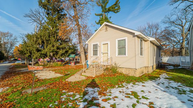 8612 W 139th Place, Cedar Lake, IN 46303