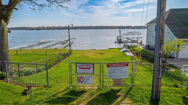 8612 W 139th Place, Cedar Lake, IN 46303