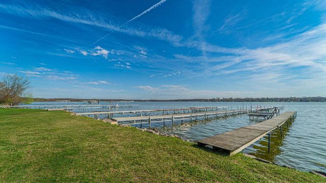 8612 W 139th Place, Cedar Lake, IN 46303