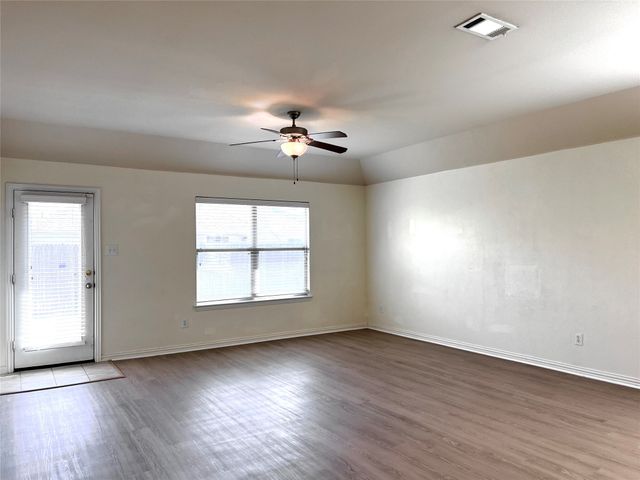 2108 Jasmine Valley Drive, Little Elm, TX 75068