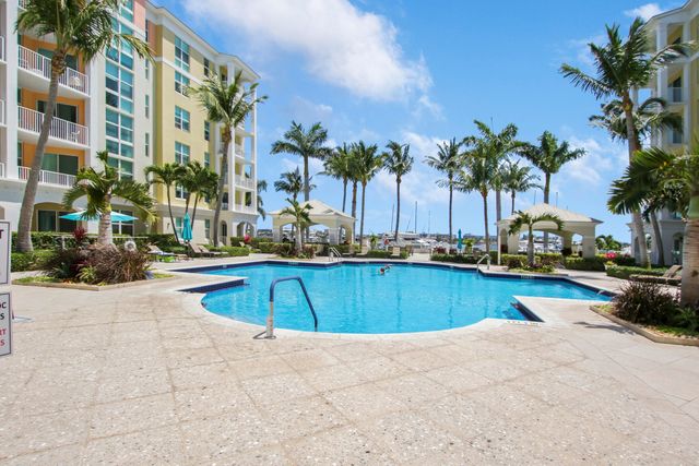 806 E Windward Way 508, Lantana, FL 33462