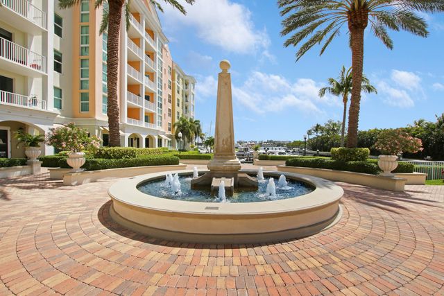 806 E Windward Way 508, Lantana, FL 33462