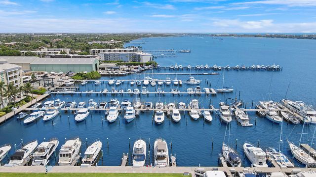 806 E Windward Way 508, Lantana, FL 33462