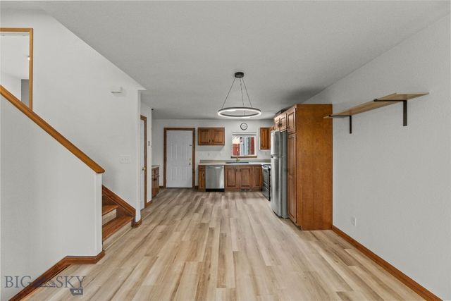 72 W Magnolia Drive, Belgrade, MT 59714