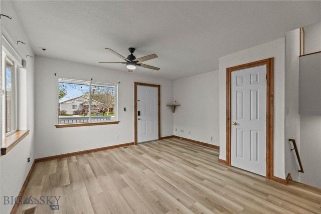 72 W Magnolia Drive, Belgrade, MT 59714