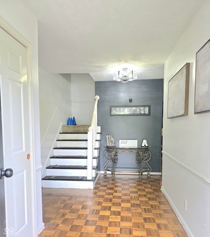 8901 Black Hawk Lane, Indianapolis, IN 46234