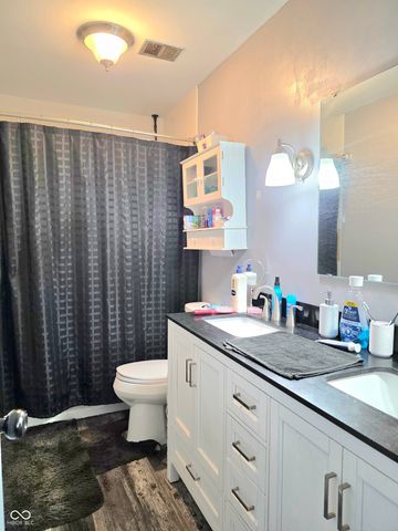 8901 Black Hawk Lane, Indianapolis, IN 46234