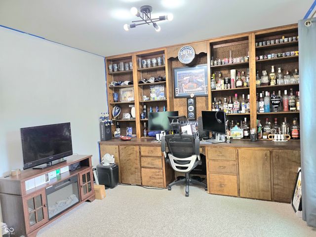 8901 Black Hawk Lane, Indianapolis, IN 46234