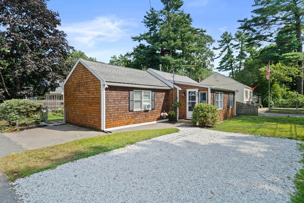 140 Wampatuck St., Pembroke, MA 02359