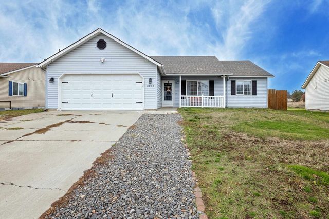 3104 Silverthorn Ln, Cheney, WA 99004