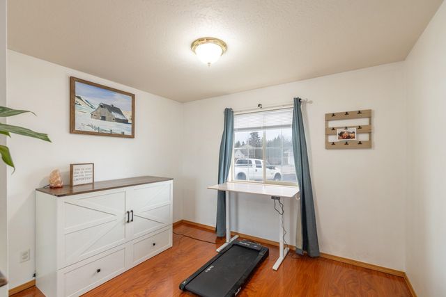 3104 Silverthorn Ln, Cheney, WA 99004