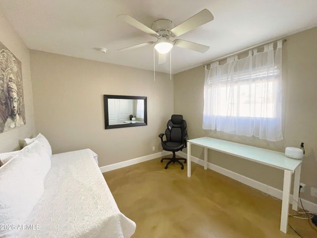 8058 E Oak Street, Scottsdale, AZ 85257
