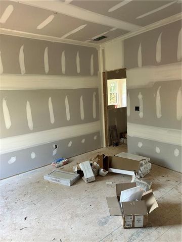 3369 Dodson Drive, East Point, GA 30344