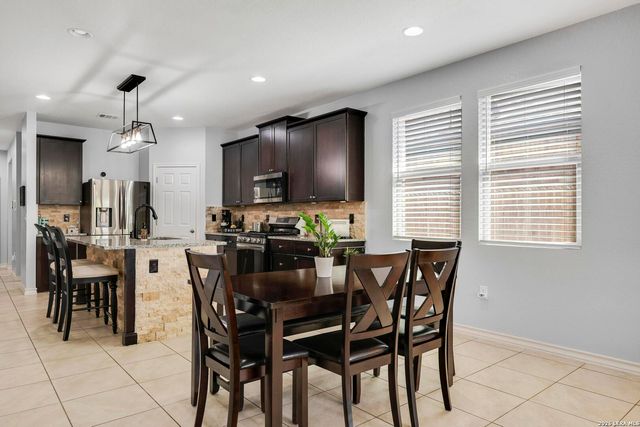 8310 Lajitas Bend, San Antonio, TX 78254