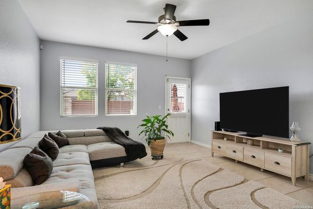 8310 Lajitas Bend, San Antonio, TX 78254