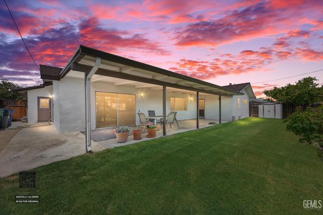 2807 Scott Place, Bakersfield, CA 93306