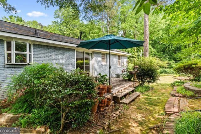 1478 Spruce Drive SE, Smyrna, GA 30080