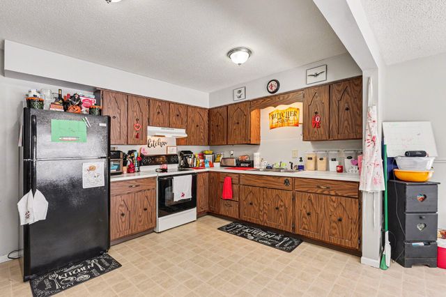 1315 S Hanover Street, Hastings, MI 49058