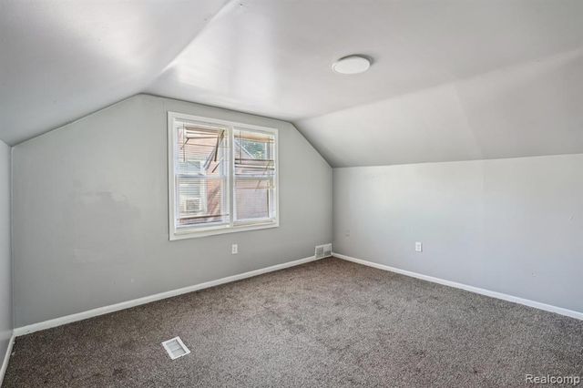 6526 Heyden Street, Detroit, MI 48228