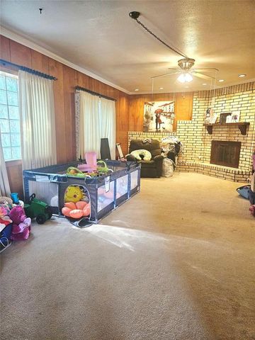 921 E Walnut Street, Altus, OK 73521
