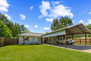 1223 Saint Augustine Drive, Pearl, MS 39208
