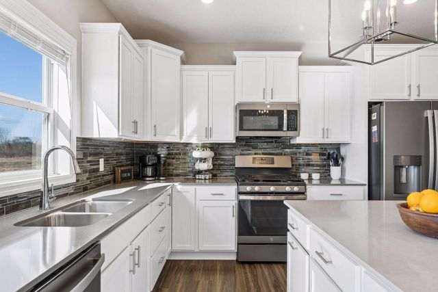 674 151st Lane NW, Andover, MN 55304