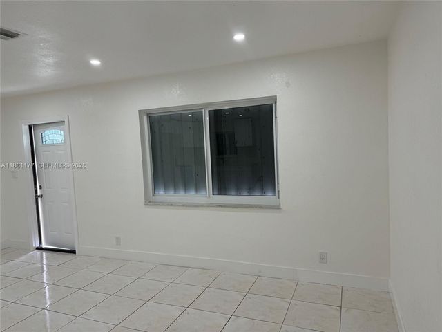 732 SW 6th Street 732, Dania Beach, FL 33004