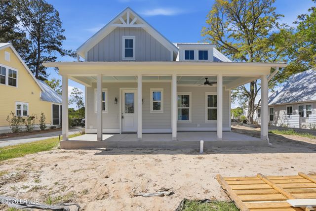 15 Stony Island Drive, Beaufort, SC 29907