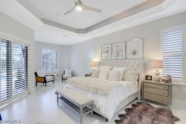 7323 Acorn WAY, Naples, FL 34119