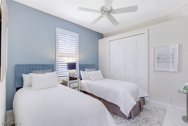 7323 Acorn WAY, Naples, FL 34119