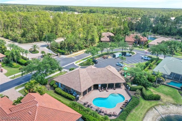 7323 Acorn WAY, Naples, FL 34119