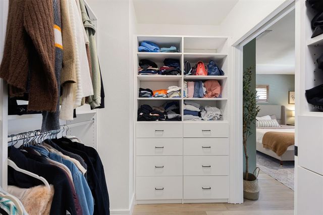 4618 BAYSHORE BOULEVARD NE, St Petersburg, FL 33703