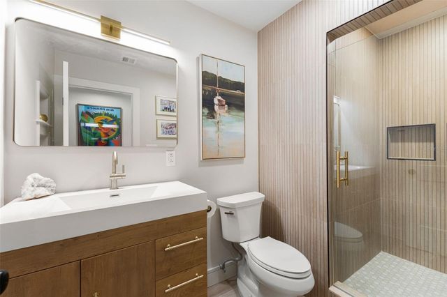 4618 BAYSHORE BOULEVARD NE, St Petersburg, FL 33703