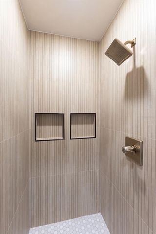 4618 BAYSHORE BOULEVARD NE, St Petersburg, FL 33703