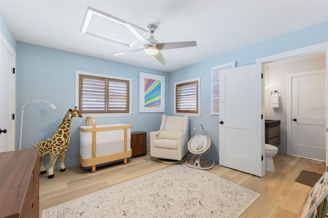 4618 BAYSHORE BOULEVARD NE, St Petersburg, FL 33703