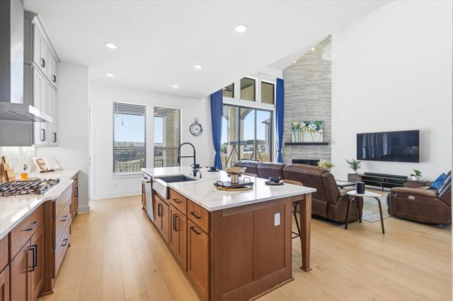 1006 Scarlet Sage DR, Georgetown, TX 78628