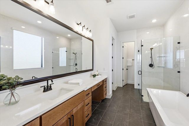 1006 Scarlet Sage DR, Georgetown, TX 78628