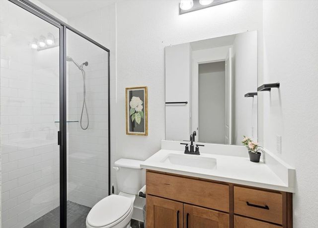 1006 Scarlet Sage DR, Georgetown, TX 78628