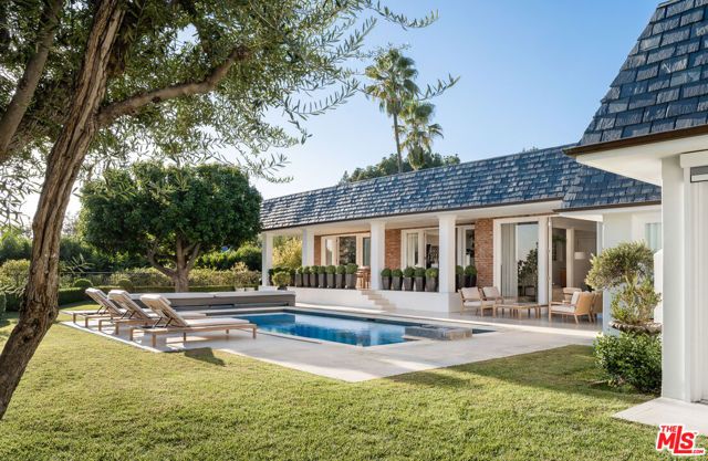 520 Stonewood Drive, Beverly Hills, CA 90210
