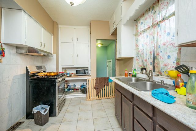 1727 Mondamin Avenue, Des Moines, IA 50314