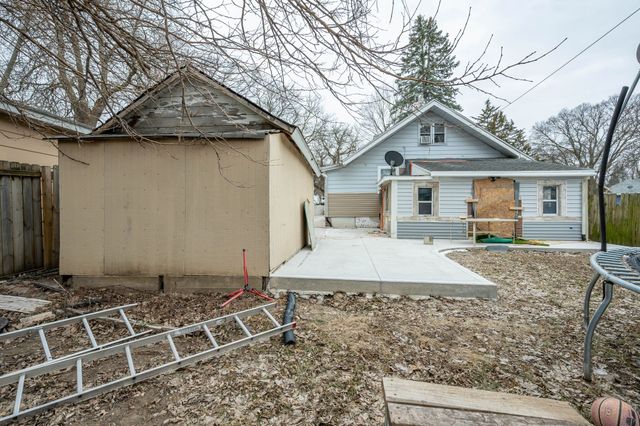 1727 Mondamin Avenue, Des Moines, IA 50314