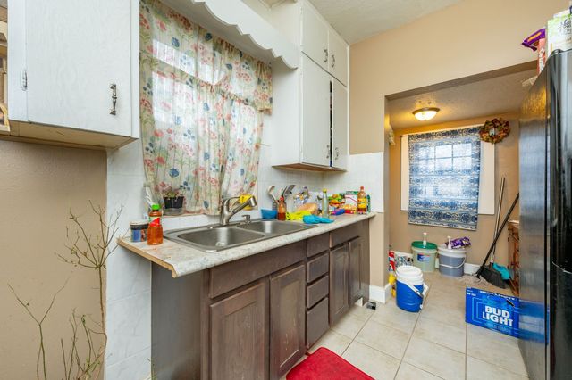 1727 Mondamin Avenue, Des Moines, IA 50314